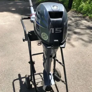 2010-yamaha-15-hp-2-cylinder-4-stroke-outboard-motor